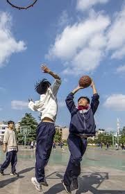 西甲皇马2：1挫华历简奴 马体会1：2不敌基达菲