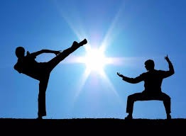 纽约洋基宣布与新秀外野手斯宾塞·琼斯达成长期培养计划，禁止其在 2026 年前被交易