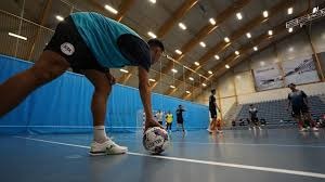 角色球员如何在湖人队打好比赛？他就是个好例子