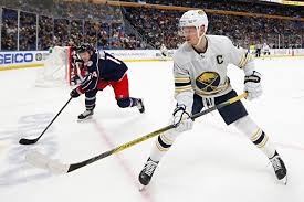 中超 第3轮青岛西海岸上海海港03-28 19：00